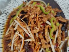 -天天向上素食餐厅(五台山店)