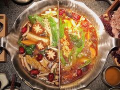 -湊湊火锅·茶憩(新中关购物中心店)