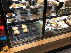 面包甜点陈列柜-星巴克(天津凯德天津湾店)