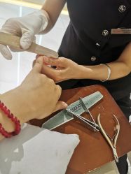 -纤纤玉手美甲美睫美容