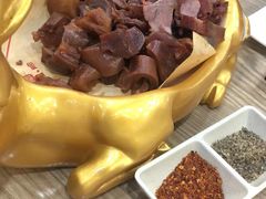 -乔家小院•本地小海鲜•非遗驴肉(万年泉路店)