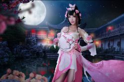 -星元素cosplay动漫摄影写真工作室