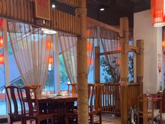 -万重锦·人文川菜馆(骡马市店)