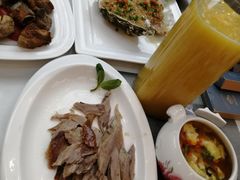 -鸿星花园酒家(银亿家园店)