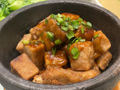 明月香芋-新天明砂锅鱼头煲