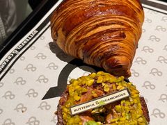 -BUTTERFUL&CREAMOROUS 黄油与面包(万象城店)