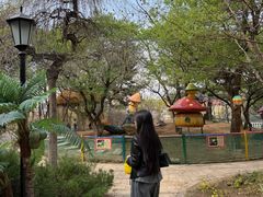 -王府井奥莱棋盘山小镇