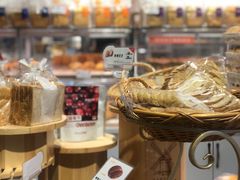 -BreadTalk面包新语·烘焙蛋糕(东方宝泰广场店)