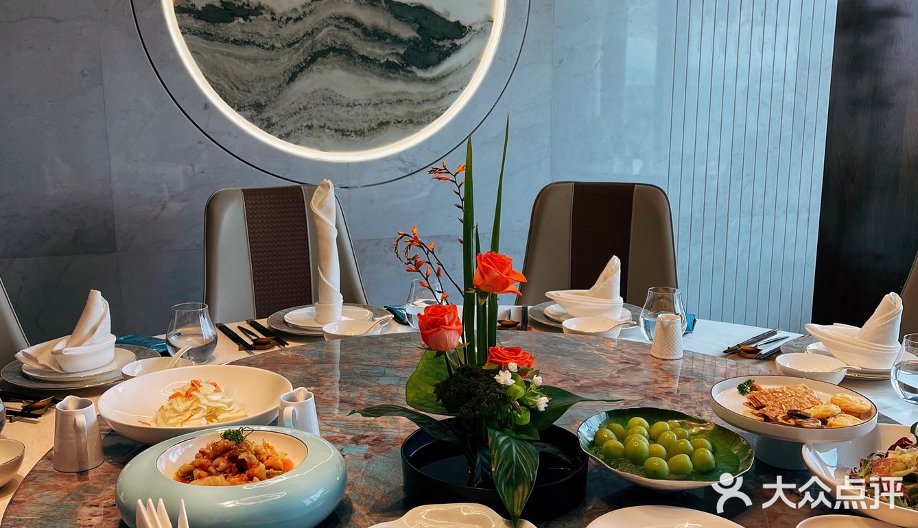 超美湖景粤菜餐厅一定要来享受一下呦[胜利]