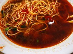 辣肉面筋面-珊珊小笼馆(仙霞路店)