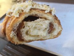 太妃海盐可颂-啊噗吐呦现场烘焙(麦凯乐店)