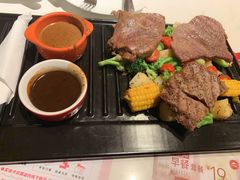 -必胜客(广渠路店)