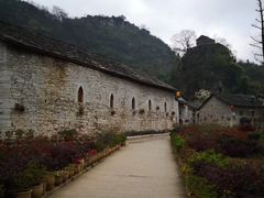 -高荡千年布依古寨旅游景区