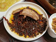 -洈水谣 · 地道荆州松滋菜(菱角湖公园店)