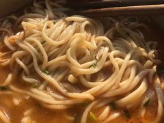 -亮亮面馆(经六路店)