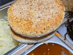 -三兄弟高炉烧饼