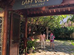-Lam Vien Restaurant