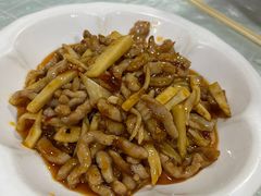 鱼香肉丝-大隐隐于市私房菜(保和小区店)