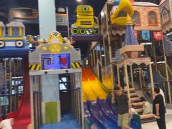 -meland亲子乐园•派对•研学(苏州悠方购物中心店)