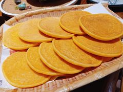 黄金玉米饼-东来菜馆•手抓海鲜家常菜•海鲜锅贴(鸽子窝店)