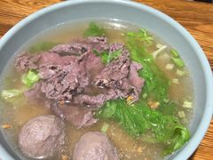 -吕记潮汕牛肉火锅(海宁海昌南路店)