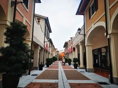 -佛罗伦萨小镇广佛名品奥特莱斯(疏港路店)