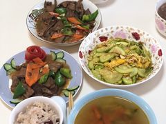 -爱月宝月嫂·育儿嫂(哈尔滨总店)