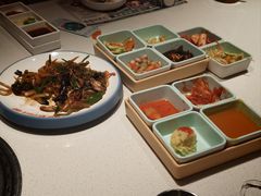 -韩香福烤肉庄园(荣成店)