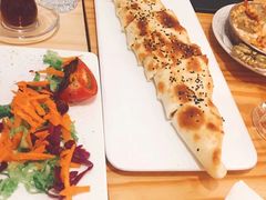 鸡肉奶酪皮塔饼-伊斯坦布尔土耳其清真咖啡餐厅