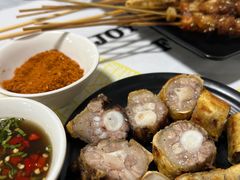 -乔岩保应烧烤店