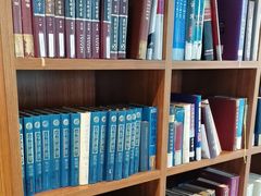 -上海市虹口区图书馆(曲阳分馆)