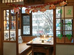 -明洞阿姨·韩式酱蟹烤肉·创意料理(三元桥店)