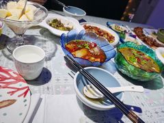 -忘忧草融合私房菜(红鼎国际店)