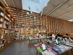 -朵云书院(滴水湖店)