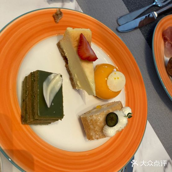 施柏阁·Bela Bela自助餐厅(济南施柏阁酒店)