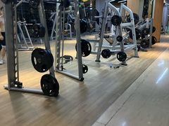 -威克健身游泳(万菱汇店)