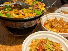 -聚鑫朋酸菜肥肠(九龙仓店)