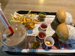 -The Habit Burger Grill 哈比特汉堡(复兴soho店)