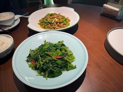 -荷花亭·湖北融合菜(十堰武商MALL店)