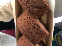 -红宝石·鲜奶小方·海派西点房(联洋店)