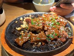 -蜜桃餐厅·伴山(湖滨商业街店)