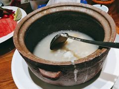 -黄泥岗·地道湖北菜(奥特莱斯店)