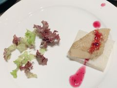 鹅肝-大中华希尔顿酒店-念自助餐·嗨啤·小龙虾
