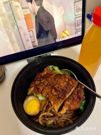 周末外卖救星三餐吃饱照样掉秤