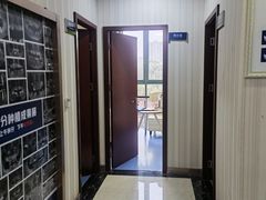-优伢仕口腔(汽车西站店)