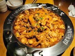 牛蛙煲-胖哥俩肉蟹煲(济南世茂国际广场店)