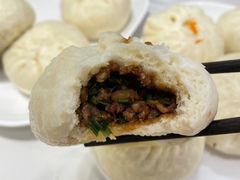 -李与白包子铺(桐梓林店)