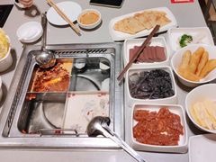 -海底捞火锅(关山保利店)