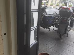 -黄阿姨锅贴大王(万航渡路店)