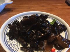 -云海肴·汽锅鸡·云南菜(天山百盛优客店)